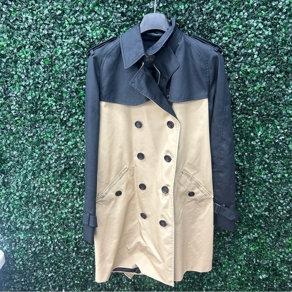 Coach Double Breasted Trench Coat w/ garment cover- Size L! - Picture 1 of 6